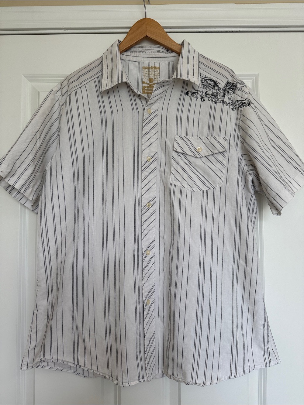 Machine XL Mens Button Down Polo Western Shirt White Striped Eagle Vintage